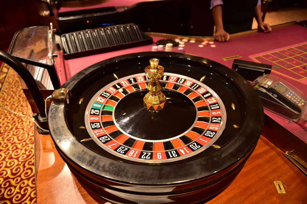 Sun City Casino, Sun City, North West, South Africa – Roulette – flickr....
