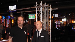 Heinz Bergmann mit Pokerchef Uwe Wenda