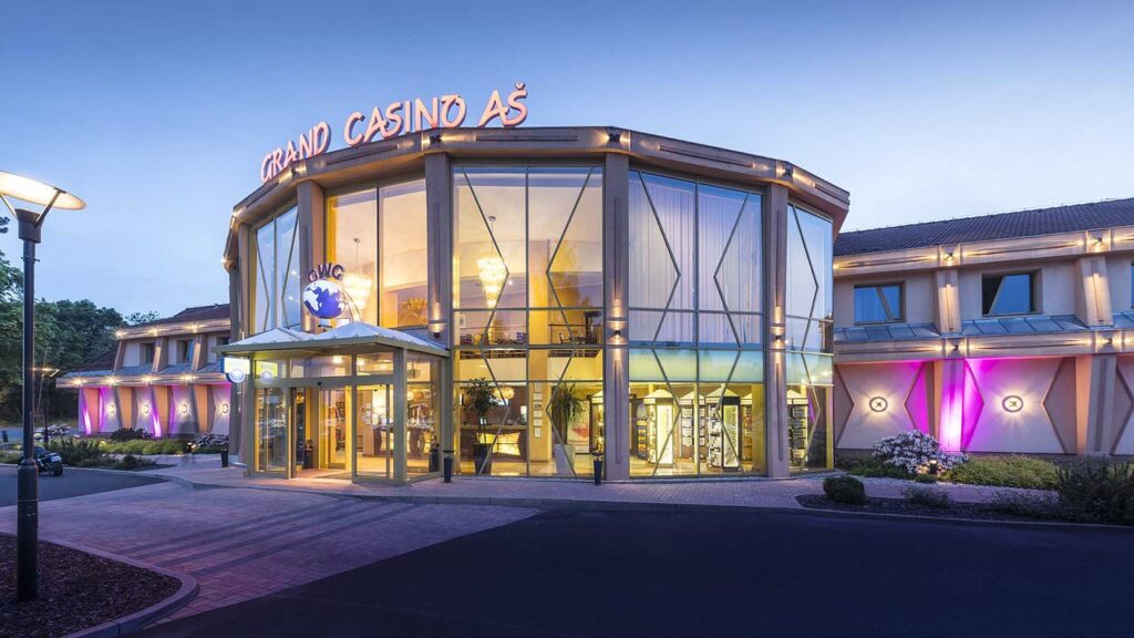 hof casino